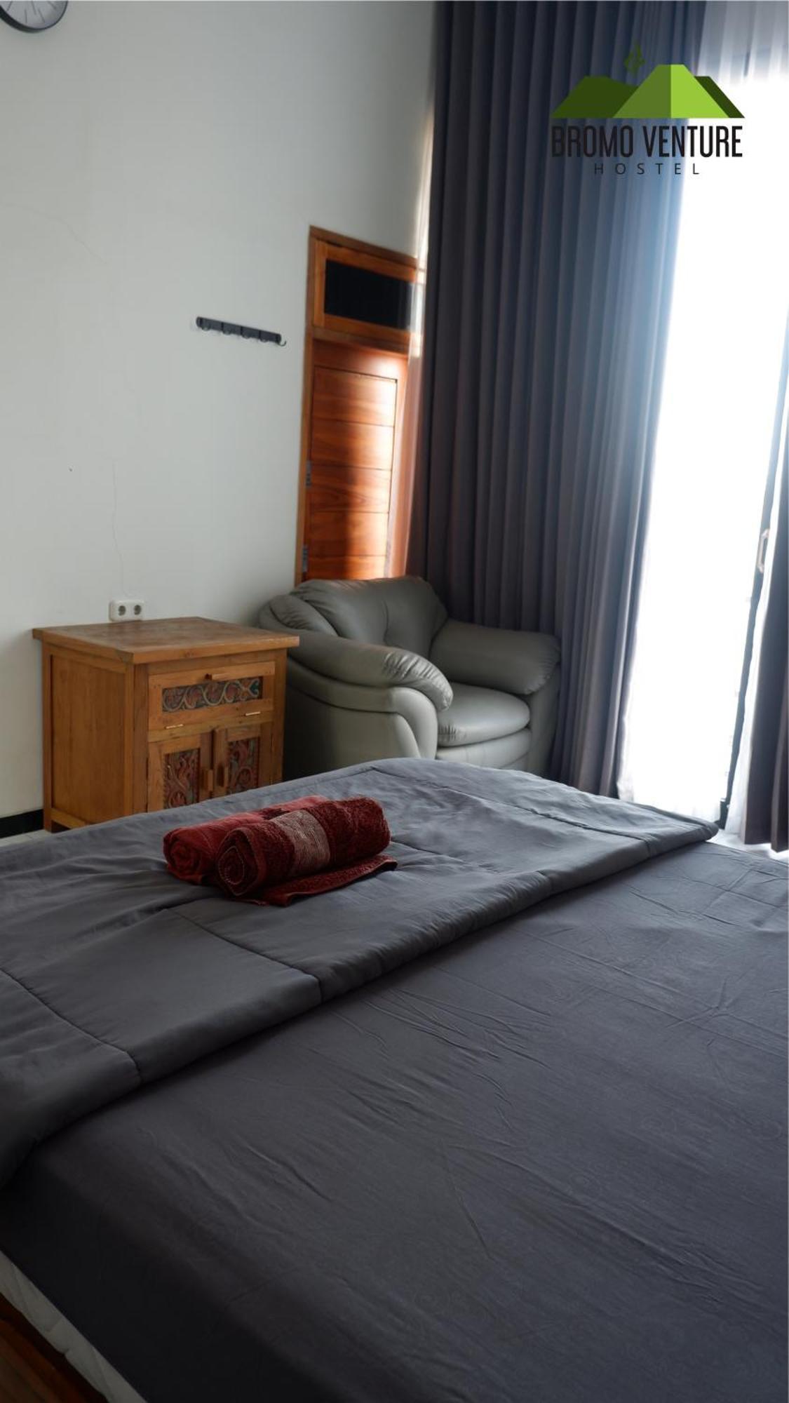 Bromo Venture Hostel Probolinggo Exterior photo