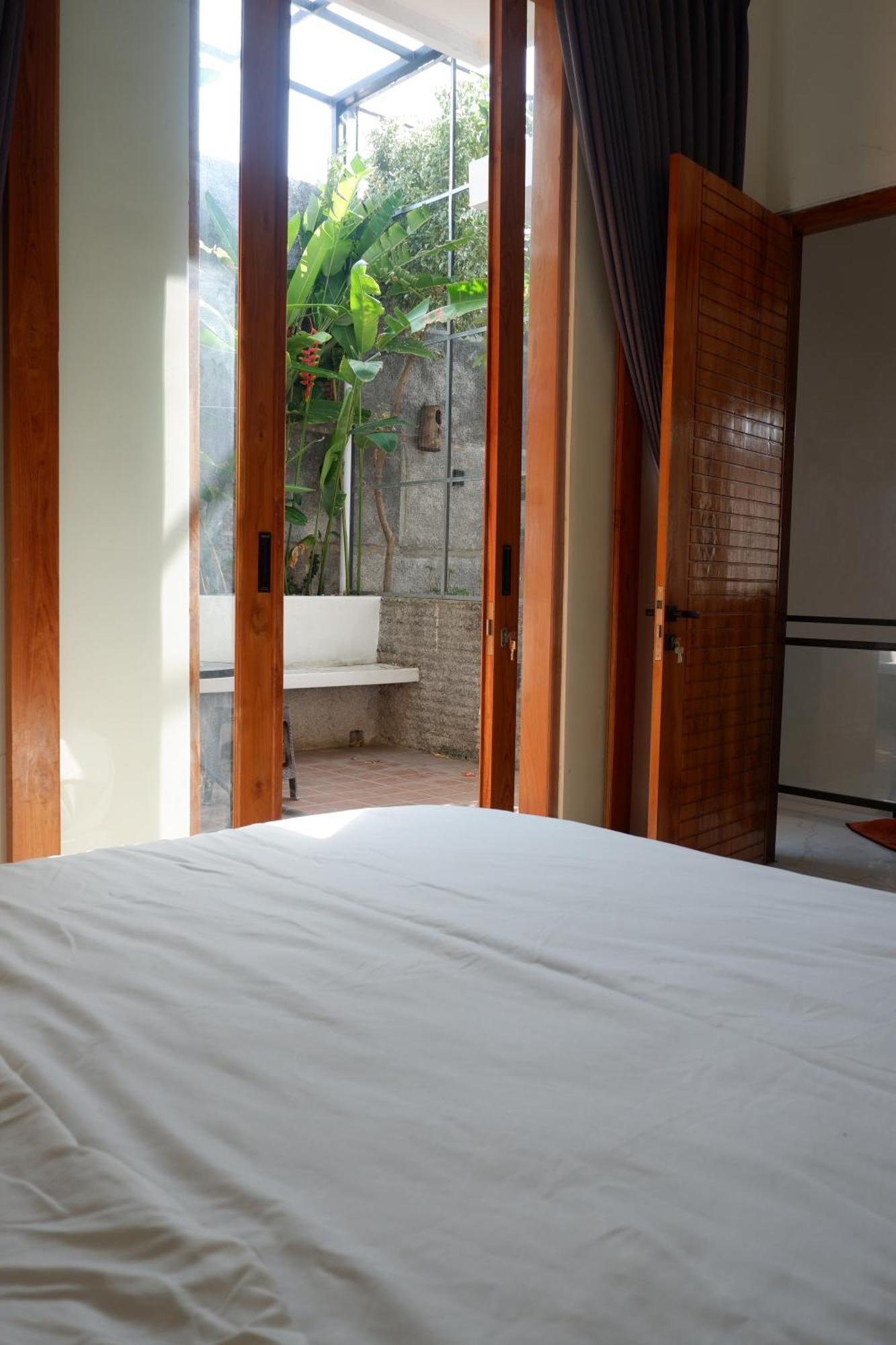 Bromo Venture Hostel Probolinggo Exterior photo